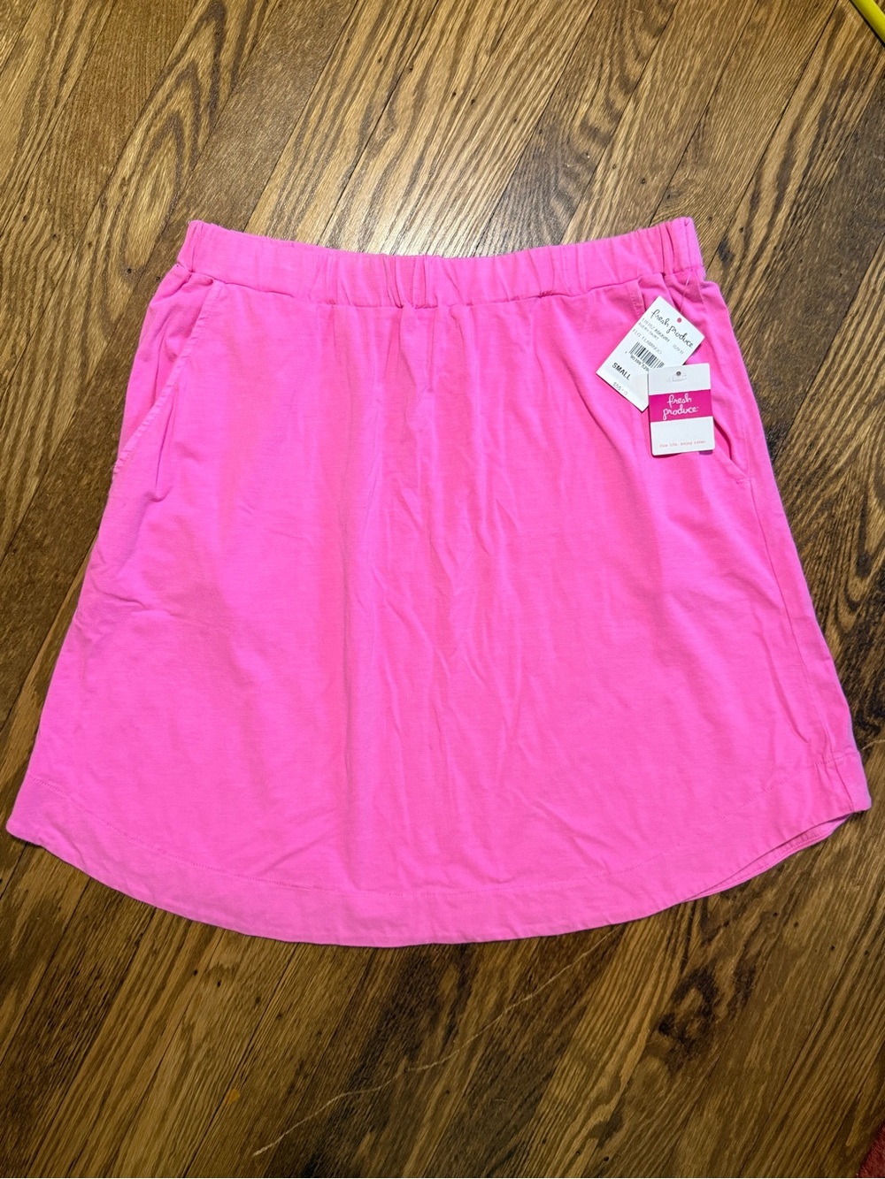 Fresh Produce Avery Casual Skirt in Flamingo Pink/ Skirt - Size Small NWT